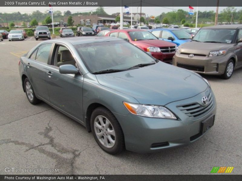 Aloe Green Metallic / Bisque 2009 Toyota Camry LE