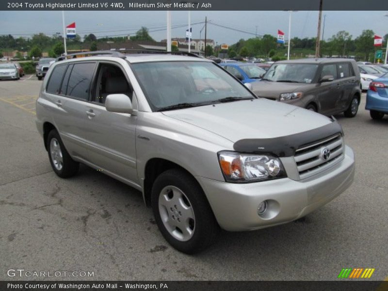 Millenium Silver Metallic / Ash 2004 Toyota Highlander Limited V6 4WD
