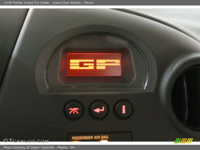 Liquid Silver Metallic / Ebony 2008 Pontiac Grand Prix Sedan