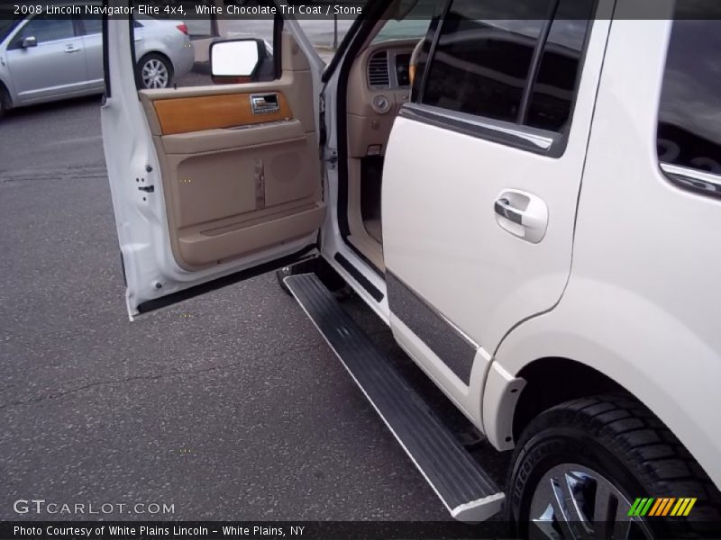 White Chocolate Tri Coat / Stone 2008 Lincoln Navigator Elite 4x4