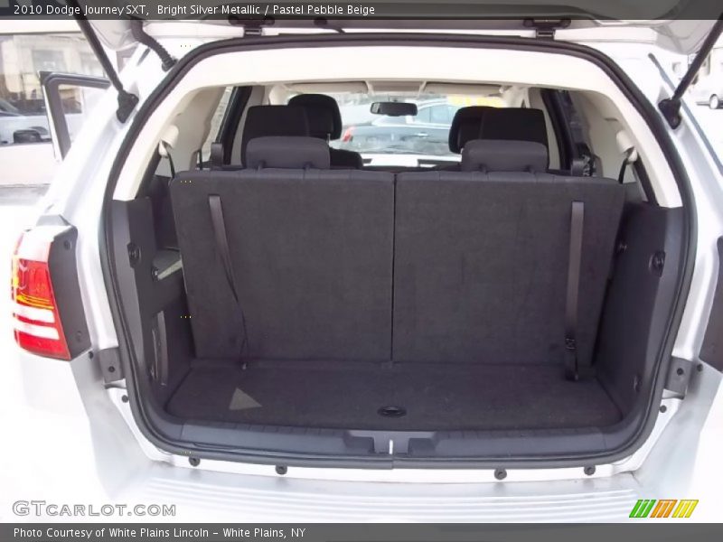 Bright Silver Metallic / Pastel Pebble Beige 2010 Dodge Journey SXT