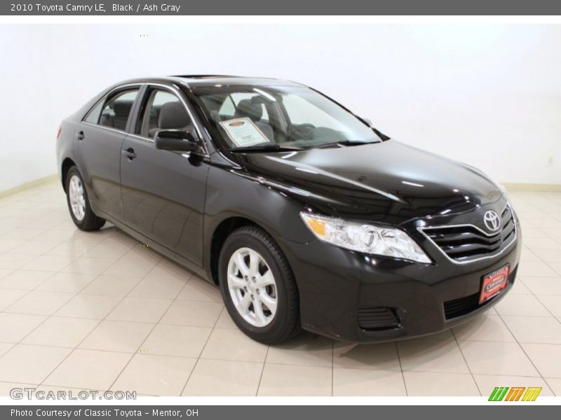 Black / Ash Gray 2010 Toyota Camry LE
