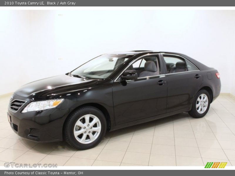 Black / Ash Gray 2010 Toyota Camry LE