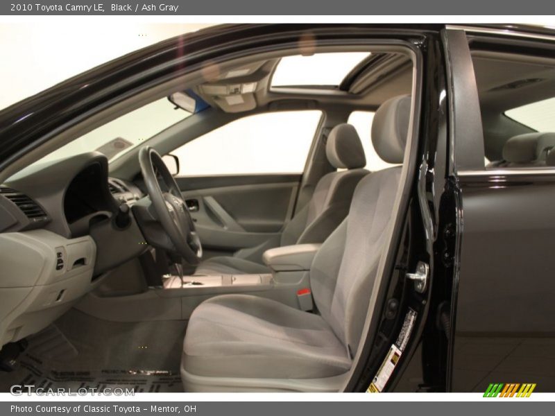Black / Ash Gray 2010 Toyota Camry LE