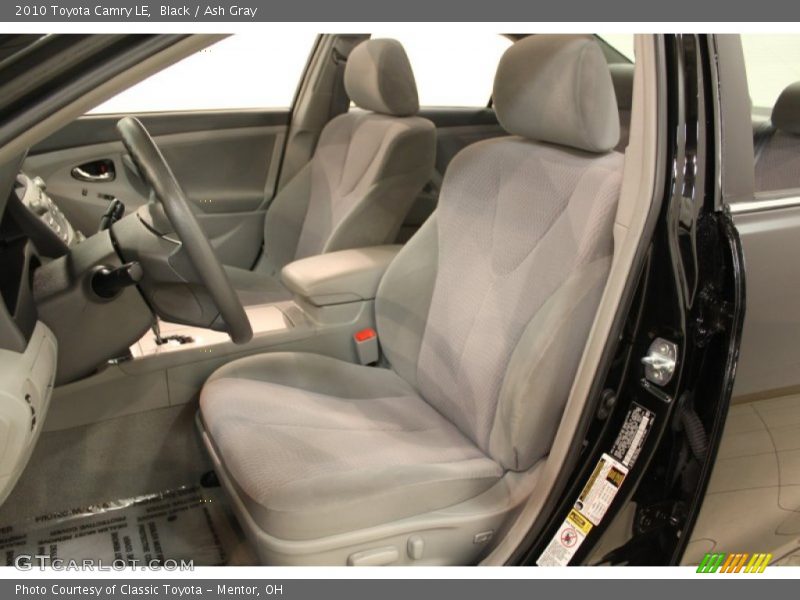 Black / Ash Gray 2010 Toyota Camry LE