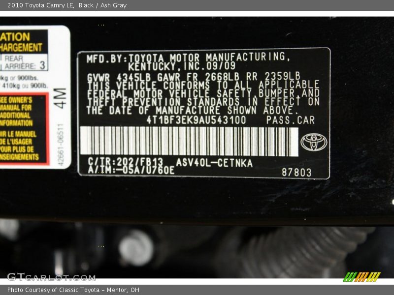 Black / Ash Gray 2010 Toyota Camry LE