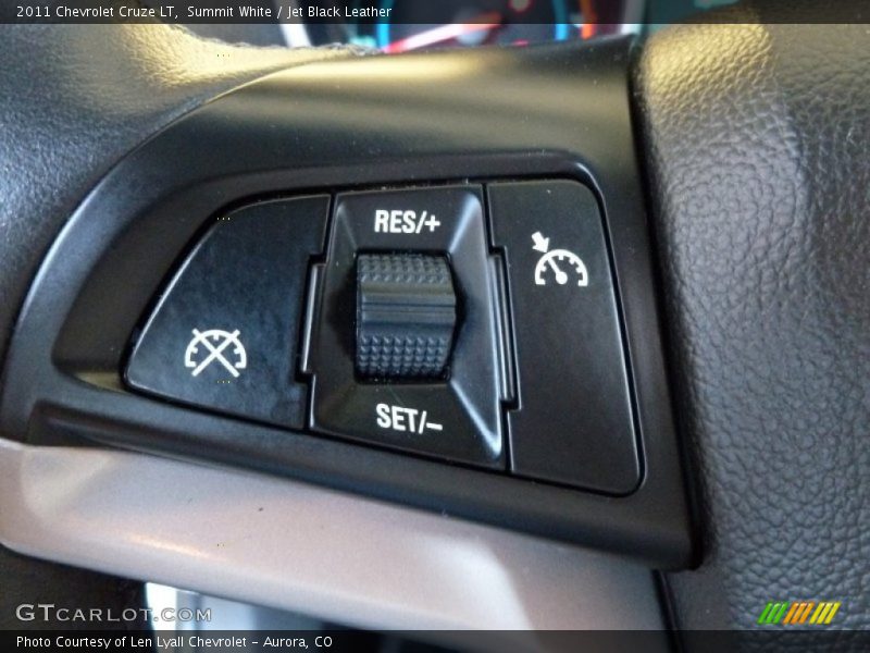 Summit White / Jet Black Leather 2011 Chevrolet Cruze LT