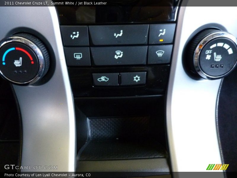 Summit White / Jet Black Leather 2011 Chevrolet Cruze LT