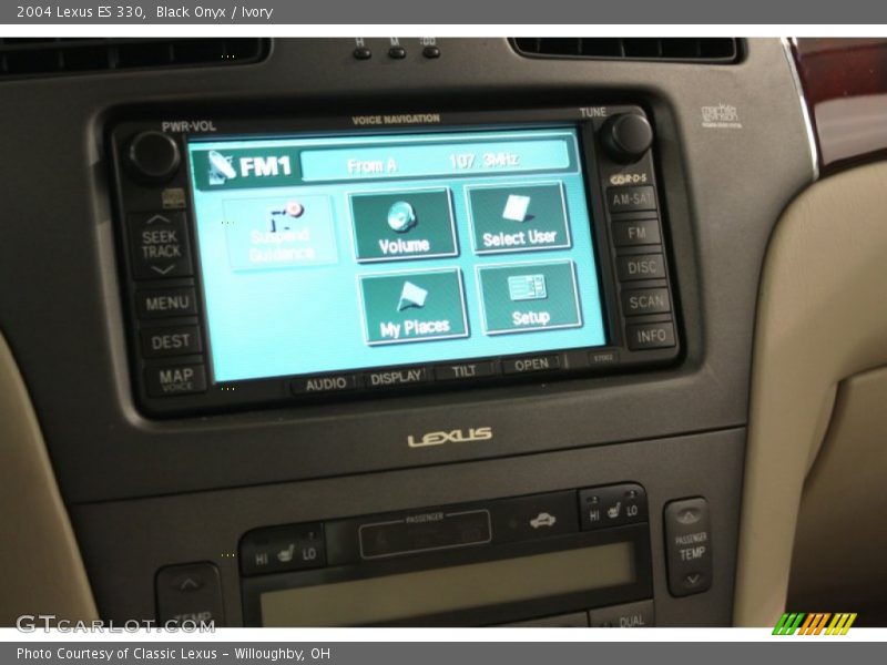 Black Onyx / Ivory 2004 Lexus ES 330