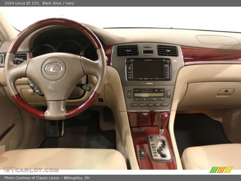 Black Onyx / Ivory 2004 Lexus ES 330