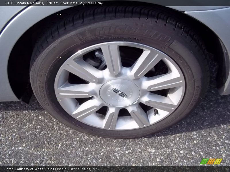 Brilliant Silver Metallic / Steel Gray 2010 Lincoln MKZ AWD