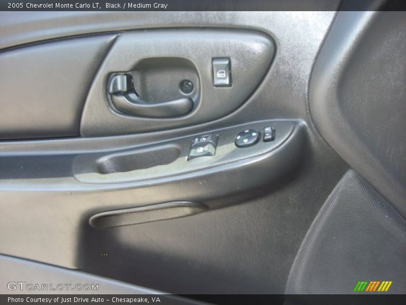 Black / Medium Gray 2005 Chevrolet Monte Carlo LT