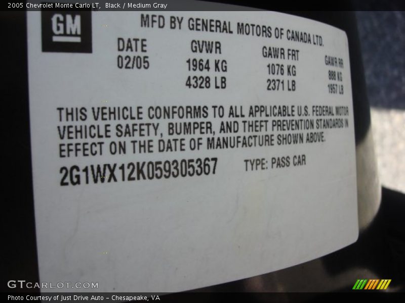 Black / Medium Gray 2005 Chevrolet Monte Carlo LT