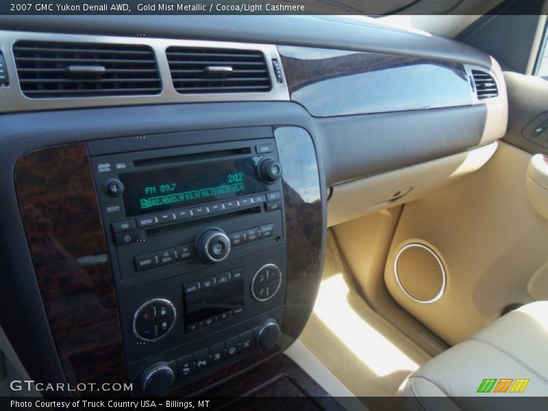 Gold Mist Metallic / Cocoa/Light Cashmere 2007 GMC Yukon Denali AWD