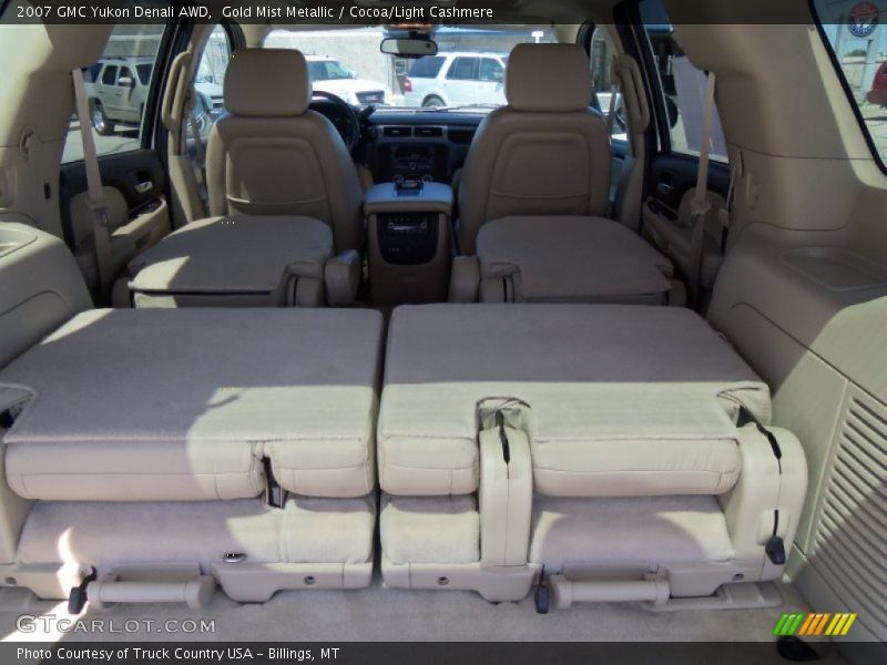 Gold Mist Metallic / Cocoa/Light Cashmere 2007 GMC Yukon Denali AWD