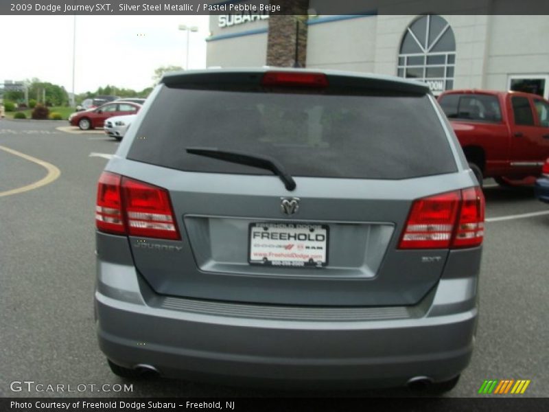 Silver Steel Metallic / Pastel Pebble Beige 2009 Dodge Journey SXT