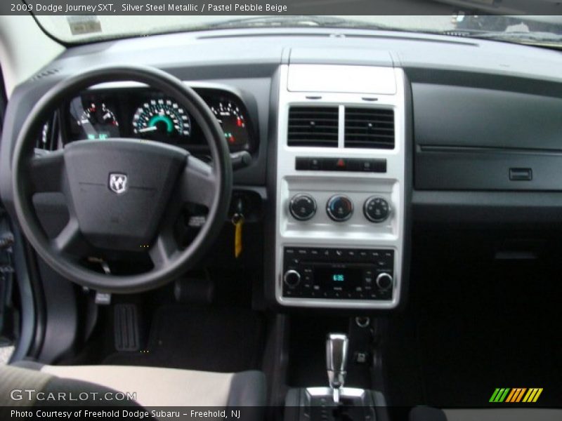Silver Steel Metallic / Pastel Pebble Beige 2009 Dodge Journey SXT