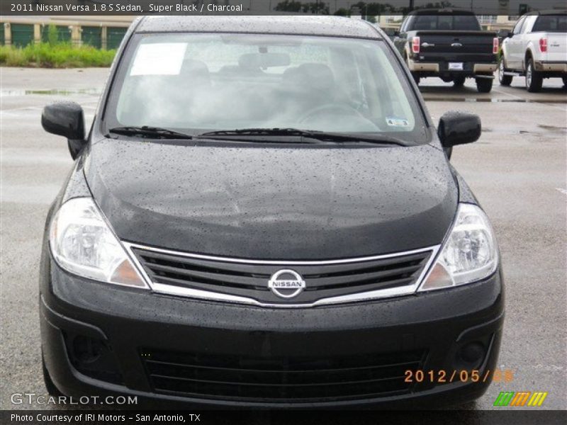 Super Black / Charcoal 2011 Nissan Versa 1.8 S Sedan