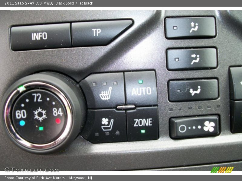 Controls of 2011 9-4X 3.0i XWD