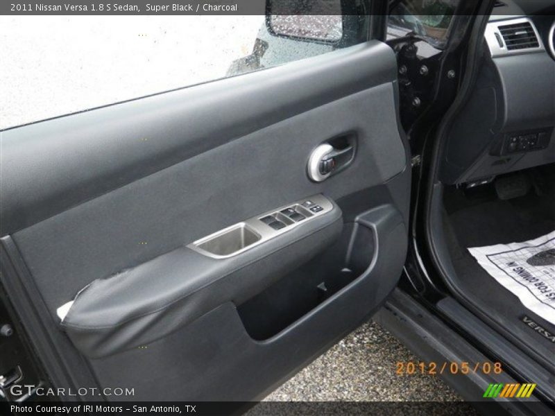 Super Black / Charcoal 2011 Nissan Versa 1.8 S Sedan