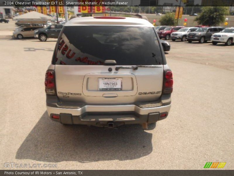 Silverstone Metallic / Medium Pewter 2004 Chevrolet TrailBlazer EXT LS