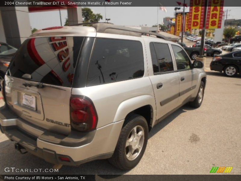 Silverstone Metallic / Medium Pewter 2004 Chevrolet TrailBlazer EXT LS