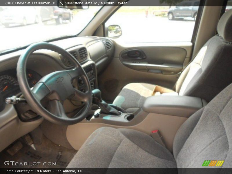Silverstone Metallic / Medium Pewter 2004 Chevrolet TrailBlazer EXT LS