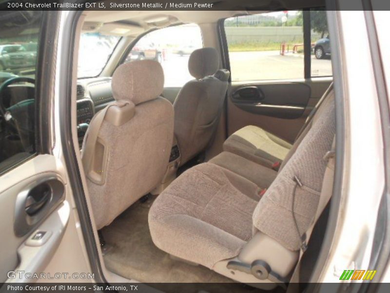 Silverstone Metallic / Medium Pewter 2004 Chevrolet TrailBlazer EXT LS