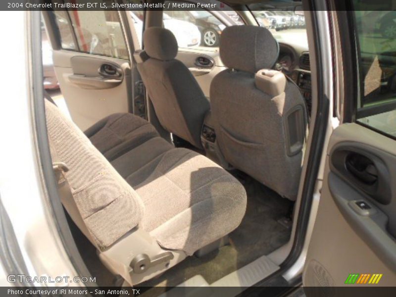 Silverstone Metallic / Medium Pewter 2004 Chevrolet TrailBlazer EXT LS