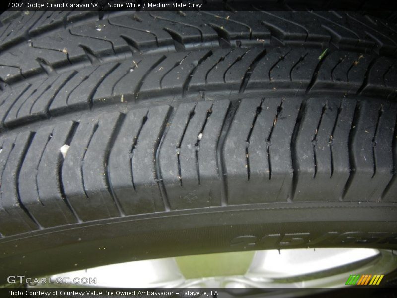 Stone White / Medium Slate Gray 2007 Dodge Grand Caravan SXT