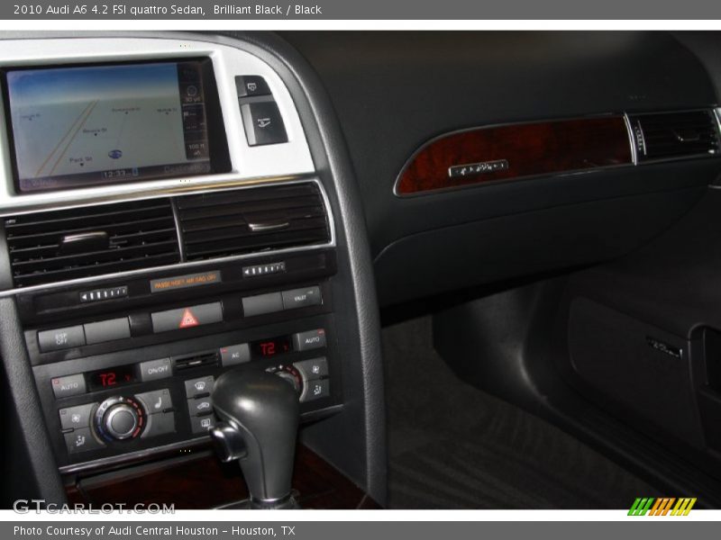 Brilliant Black / Black 2010 Audi A6 4.2 FSI quattro Sedan