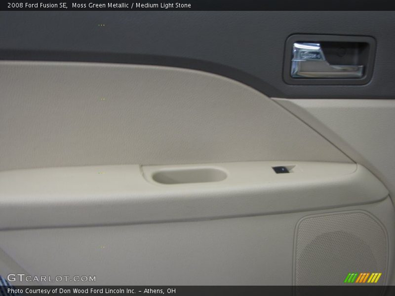 Moss Green Metallic / Medium Light Stone 2008 Ford Fusion SE