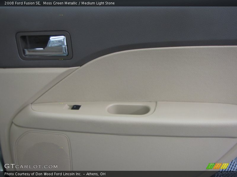 Moss Green Metallic / Medium Light Stone 2008 Ford Fusion SE