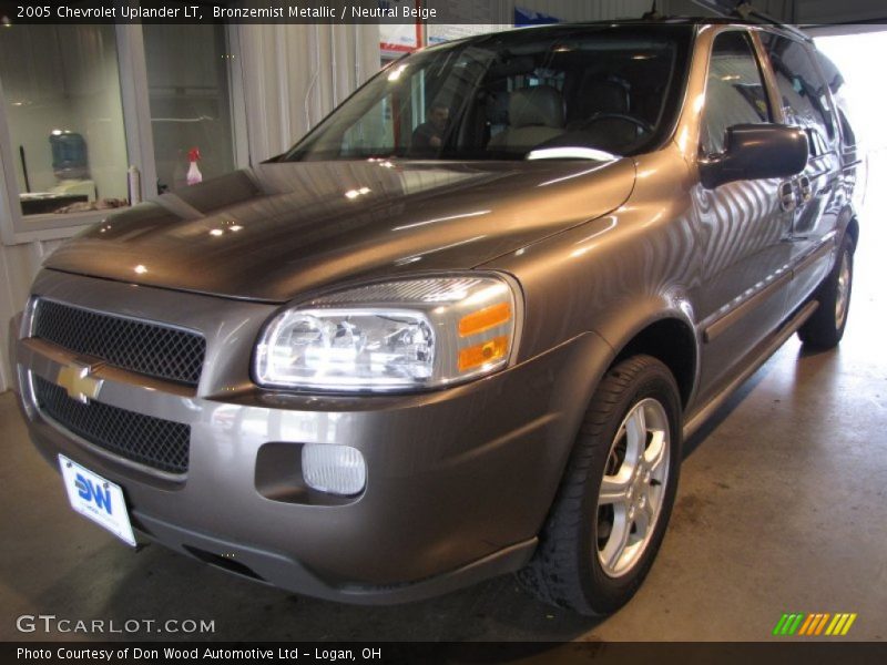 Bronzemist Metallic / Neutral Beige 2005 Chevrolet Uplander LT