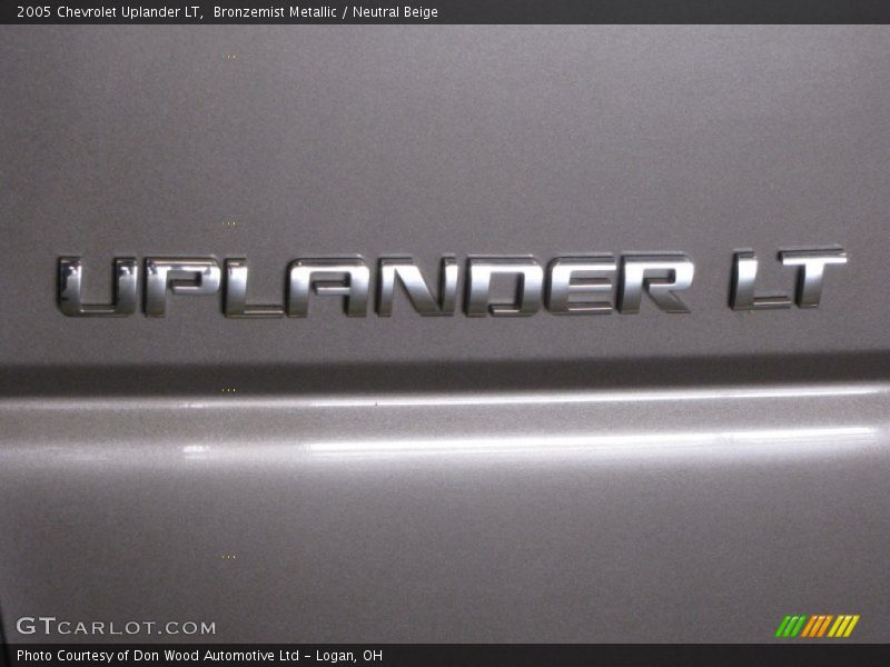 Bronzemist Metallic / Neutral Beige 2005 Chevrolet Uplander LT