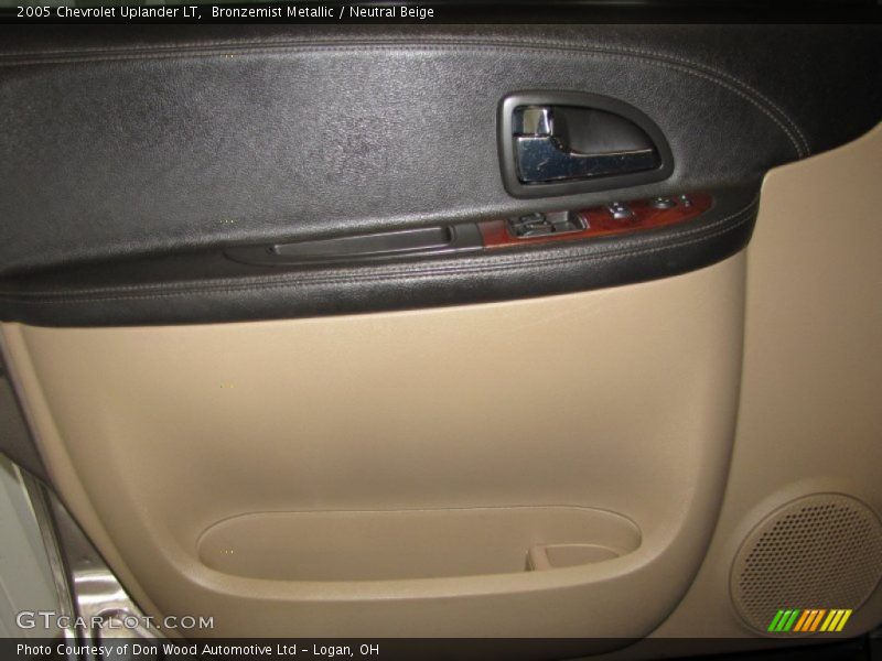 Bronzemist Metallic / Neutral Beige 2005 Chevrolet Uplander LT