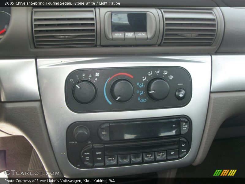 Stone White / Light Taupe 2005 Chrysler Sebring Touring Sedan