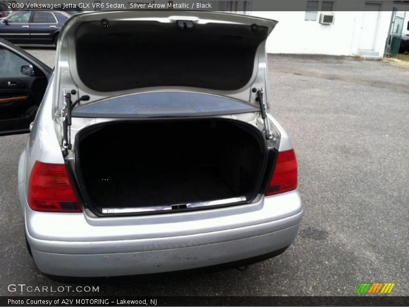 Silver Arrow Metallic / Black 2000 Volkswagen Jetta GLX VR6 Sedan