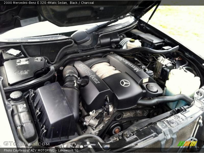 Black / Charcoal 2000 Mercedes-Benz E 320 4Matic Sedan