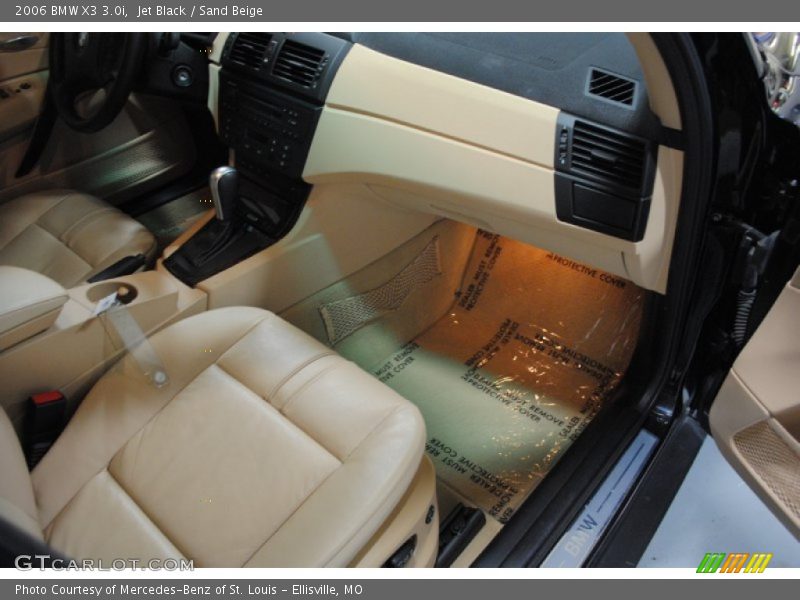 Jet Black / Sand Beige 2006 BMW X3 3.0i