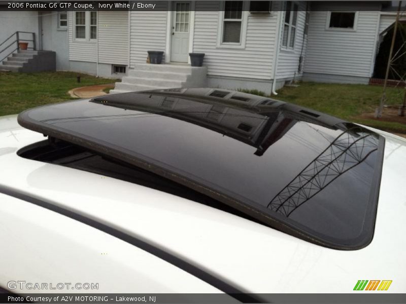 Ivory White / Ebony 2006 Pontiac G6 GTP Coupe