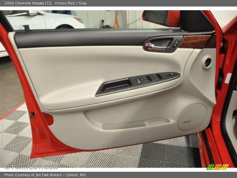 Victory Red / Gray 2009 Chevrolet Impala LTZ