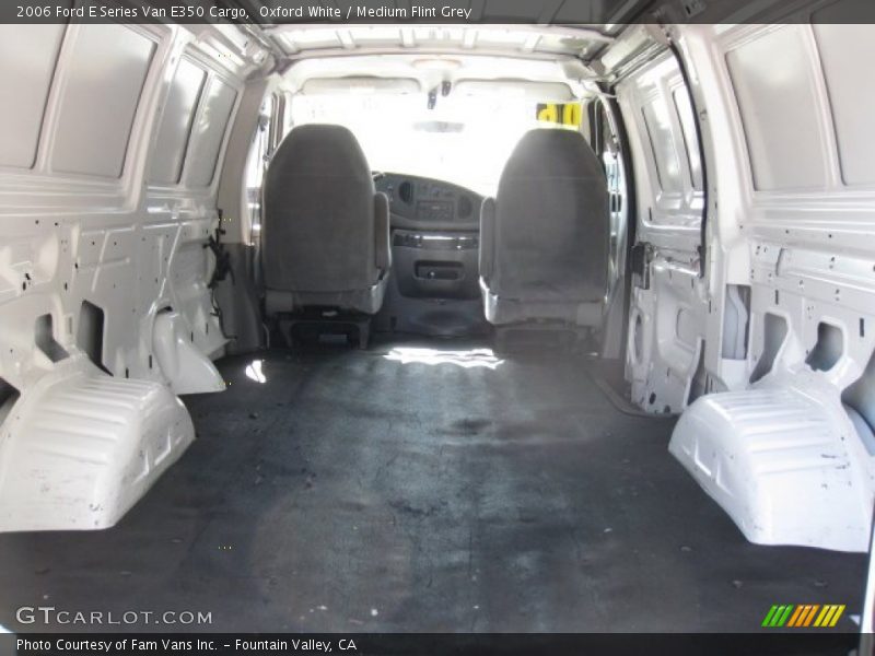 Oxford White / Medium Flint Grey 2006 Ford E Series Van E350 Cargo