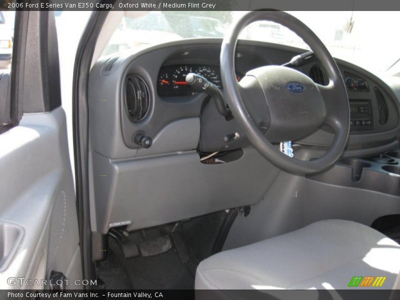 Oxford White / Medium Flint Grey 2006 Ford E Series Van E350 Cargo