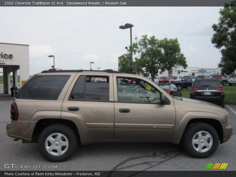 Sandalwood Metallic / Medium Oak 2002 Chevrolet TrailBlazer LS 4x4