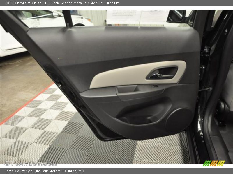 Black Granite Metallic / Medium Titanium 2012 Chevrolet Cruze LT