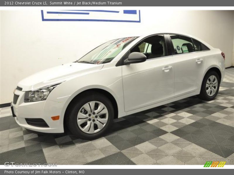 Summit White / Jet Black/Medium Titanium 2012 Chevrolet Cruze LS