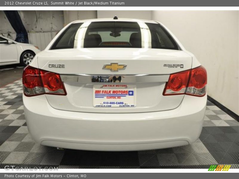 Summit White / Jet Black/Medium Titanium 2012 Chevrolet Cruze LS