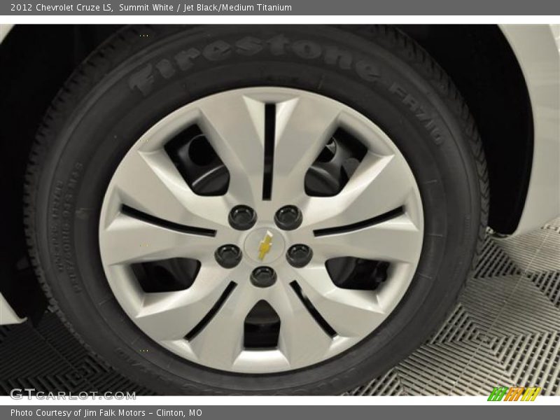 Summit White / Jet Black/Medium Titanium 2012 Chevrolet Cruze LS