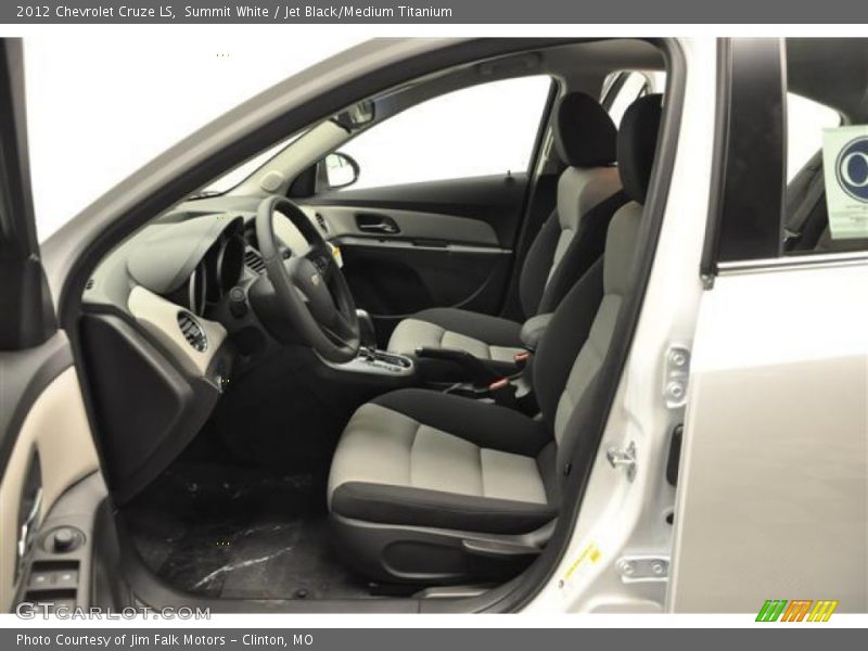 Summit White / Jet Black/Medium Titanium 2012 Chevrolet Cruze LS